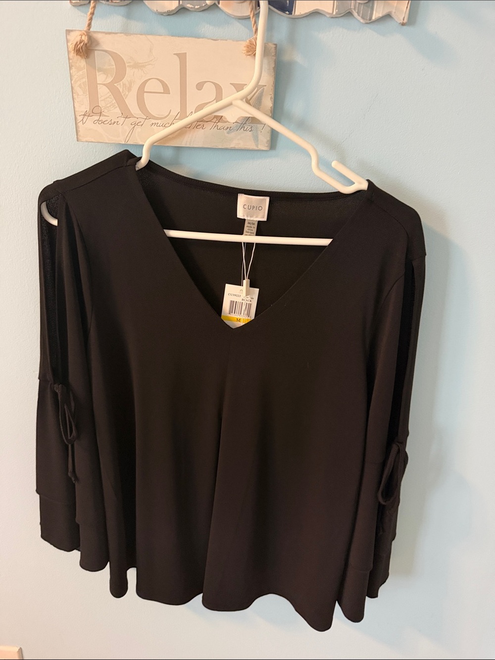 NWT Cupio Black V-Neck Tie-Sleeve Tunic Top M